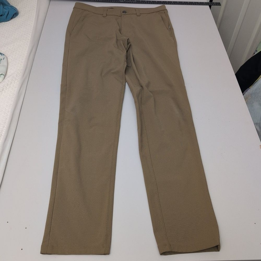 Lululemon Mens ABC Pant Slim Warpstreme Chino Khaki Tan Golf Travel Size 32